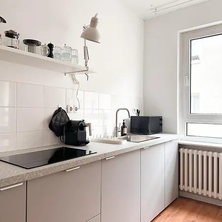Nook Design-Apartments Mit Kueche, Duschbad, Neben U-Bahn Station Aber Ruhig Gelegen Berlin Exterior photo