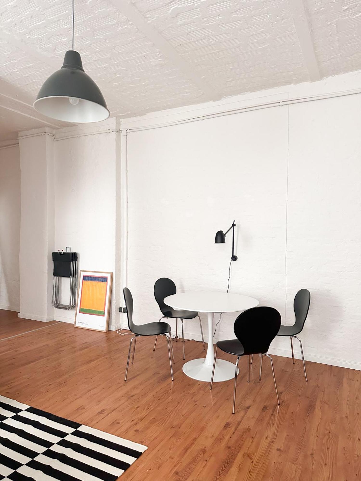 Апартаменты Nook Design-apartments Mit Kueche, Duschbad, Neben U-bahn Station Aber Ruhig Gelegen Берлин