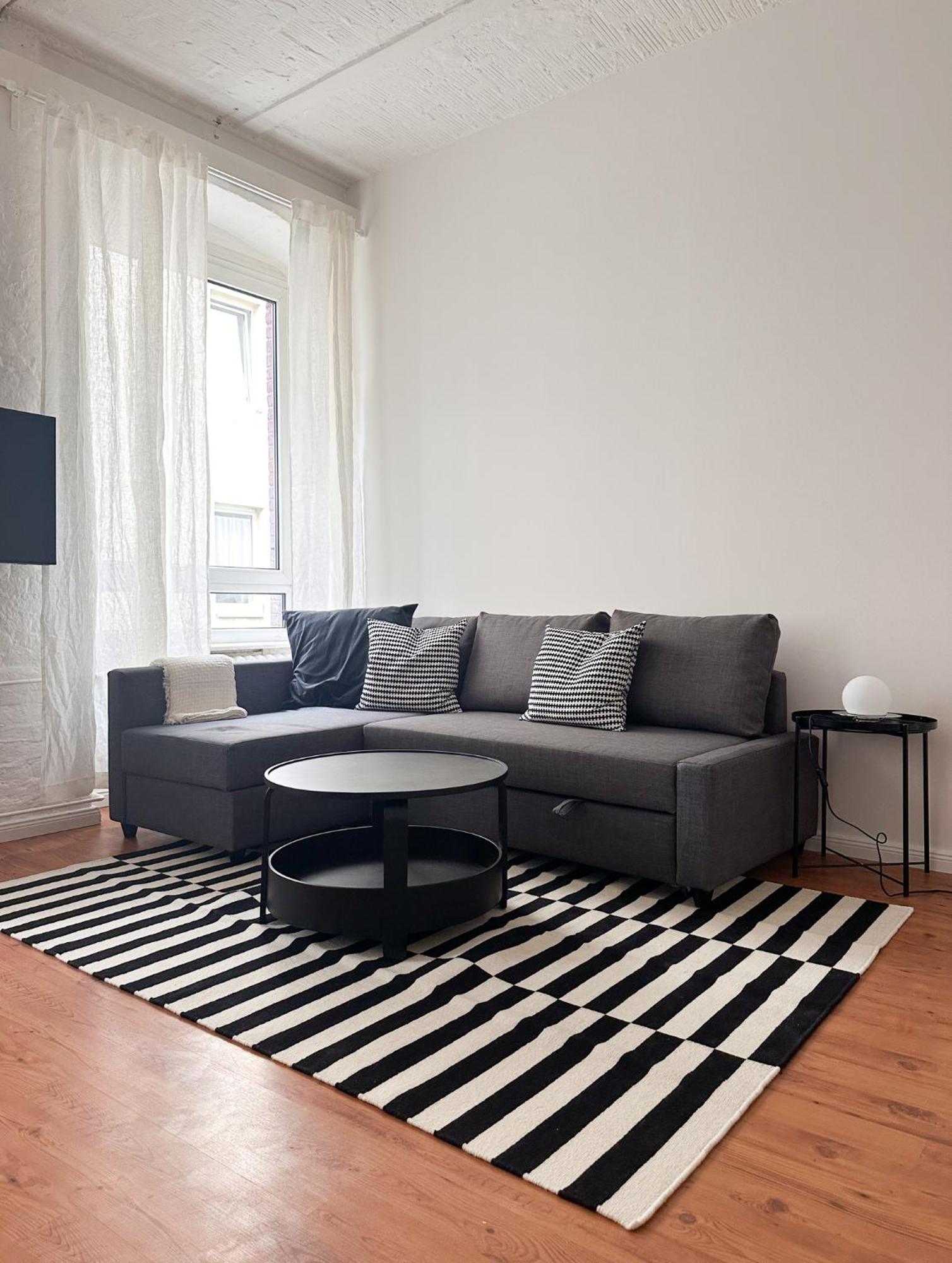 Nook Design-apartments Mit Kueche, Duschbad, Neben U-bahn Station Aber Ruhig Gelegen Апартаменты *