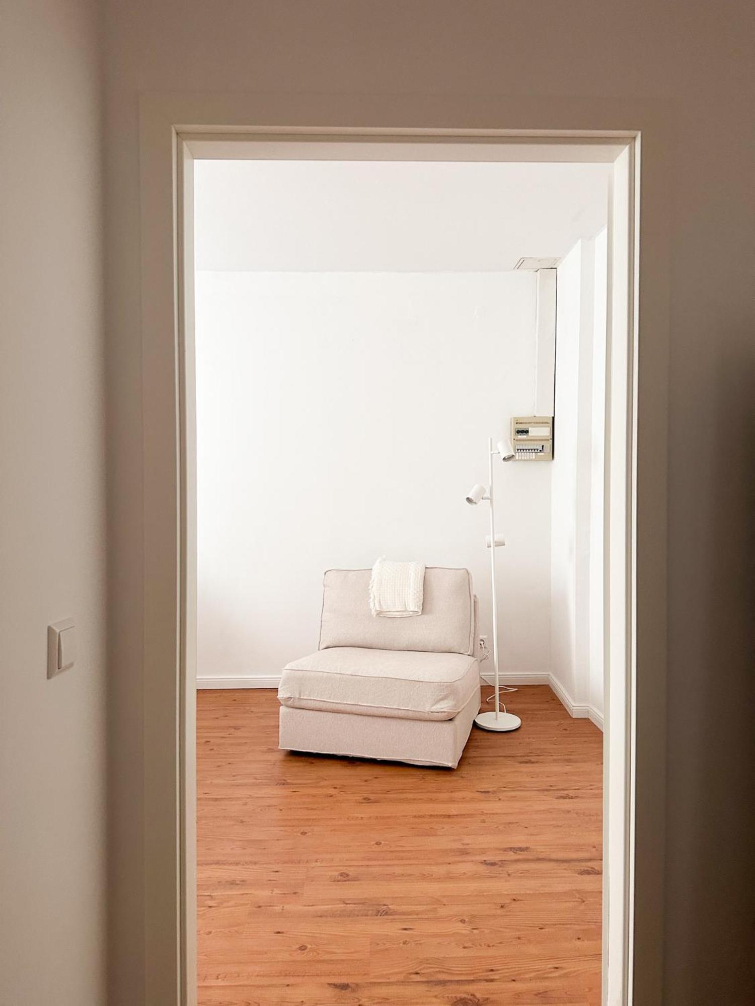 Nook Design-apartments Mit Kueche, Duschbad, Neben U-bahn Station Aber Ruhig Gelegen * Берлин