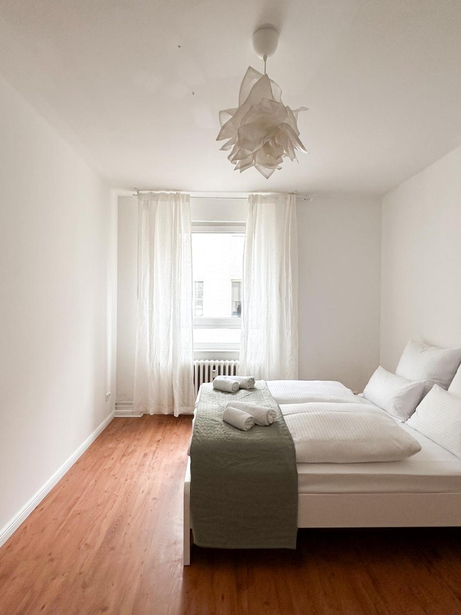 Апартаменты Nook Design-apartments Mit Kueche, Duschbad, Neben U-bahn Station Aber Ruhig Gelegen Берлин